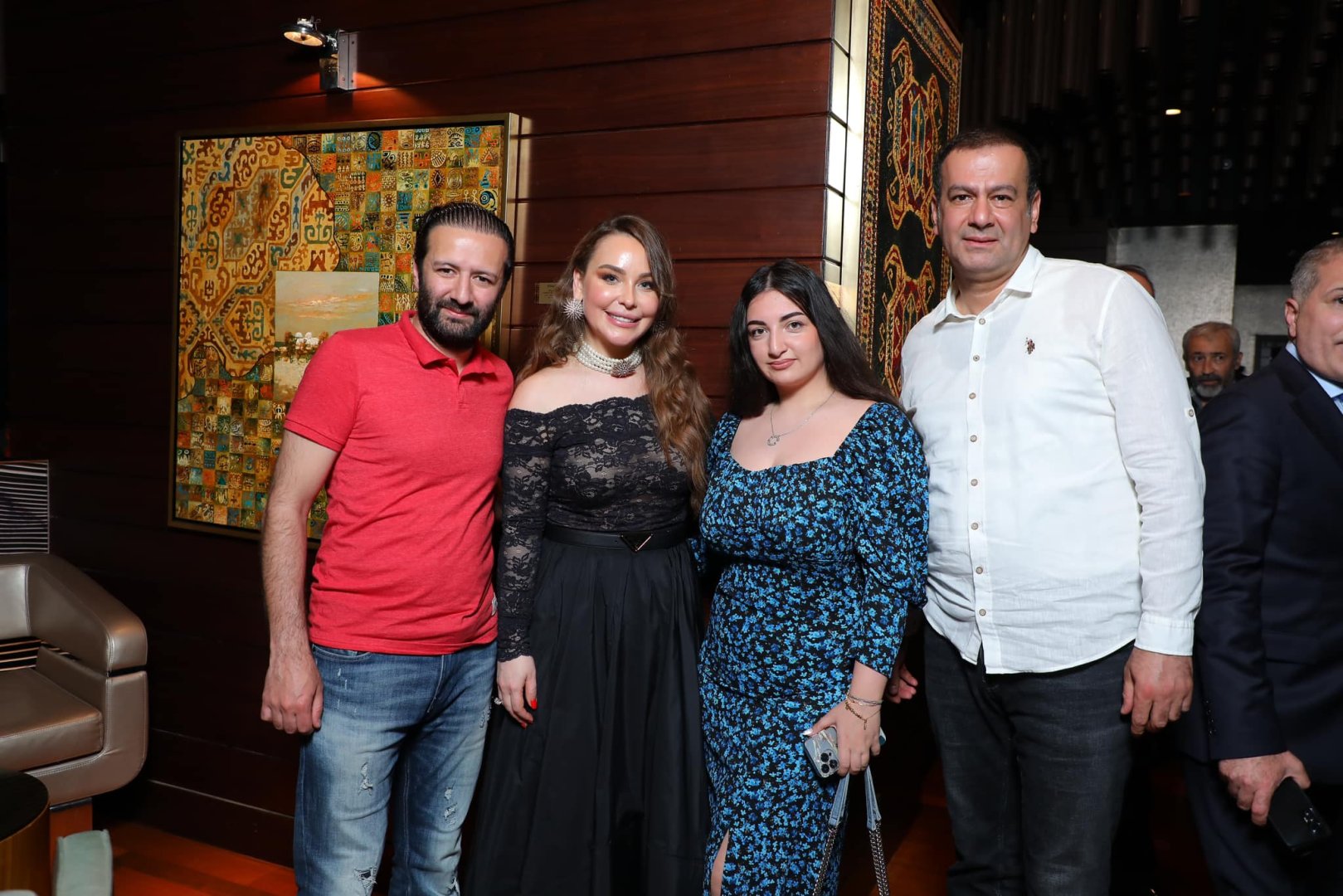 Мелодии огня Милены Набиевой –  красочный и теплый вечер с друзьями (ФОТО)