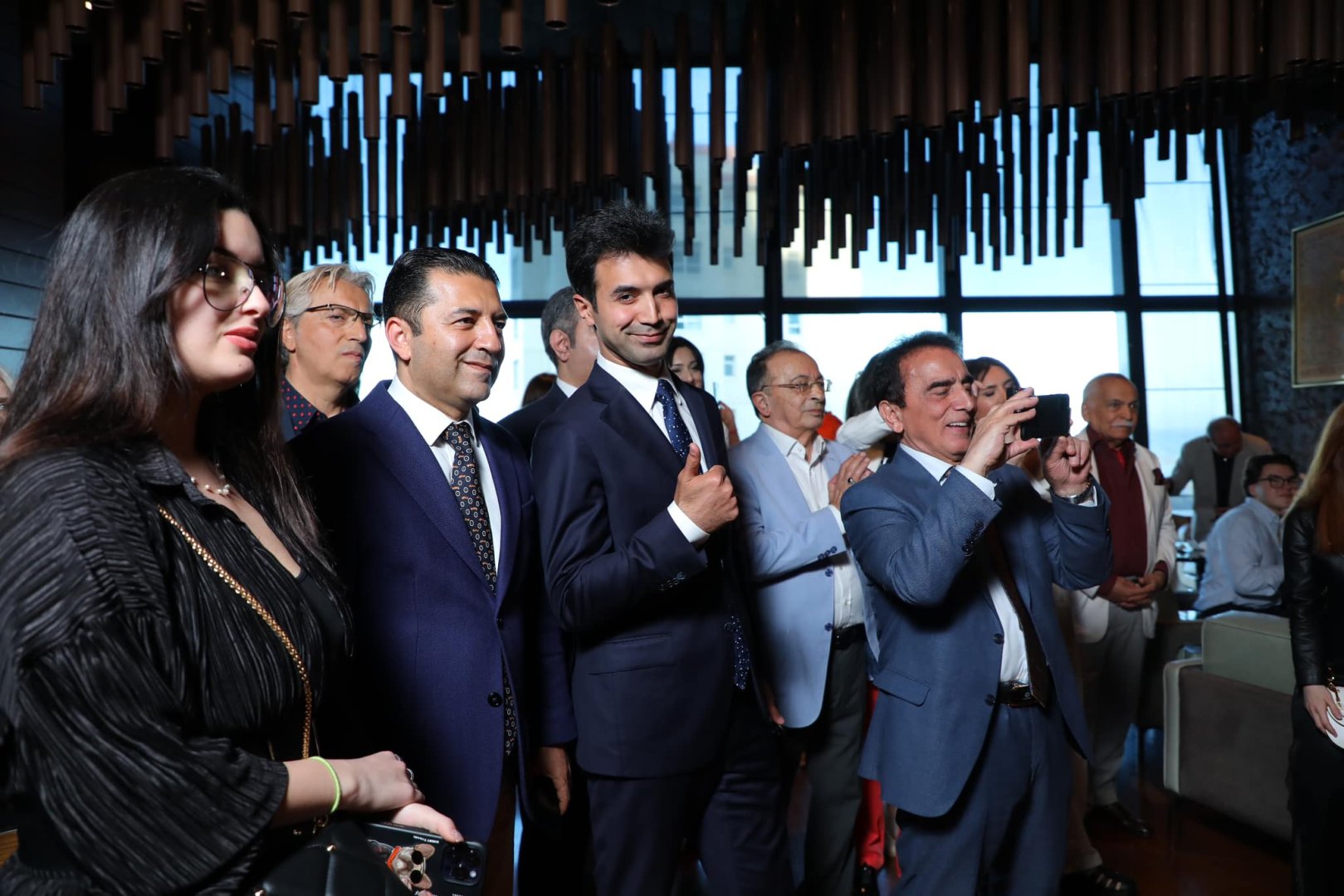 Мелодии огня Милены Набиевой –  красочный и теплый вечер с друзьями (ФОТО)