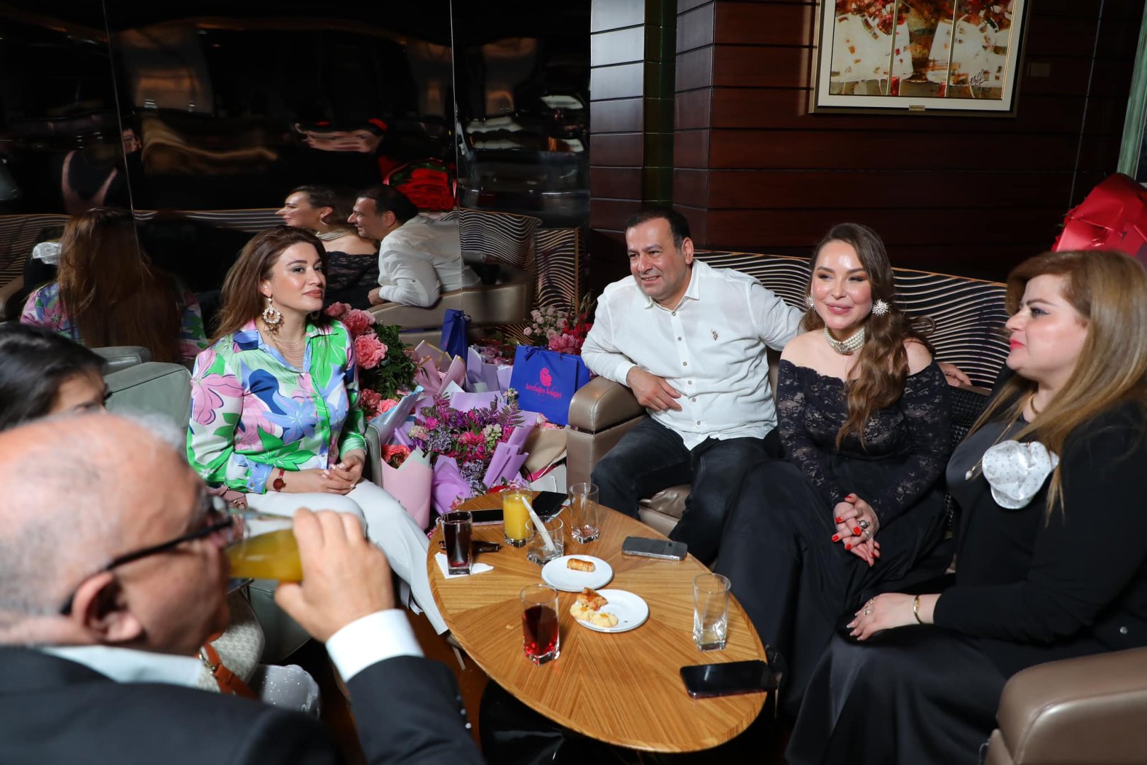 Мелодии огня Милены Набиевой –  красочный и теплый вечер с друзьями (ФОТО)