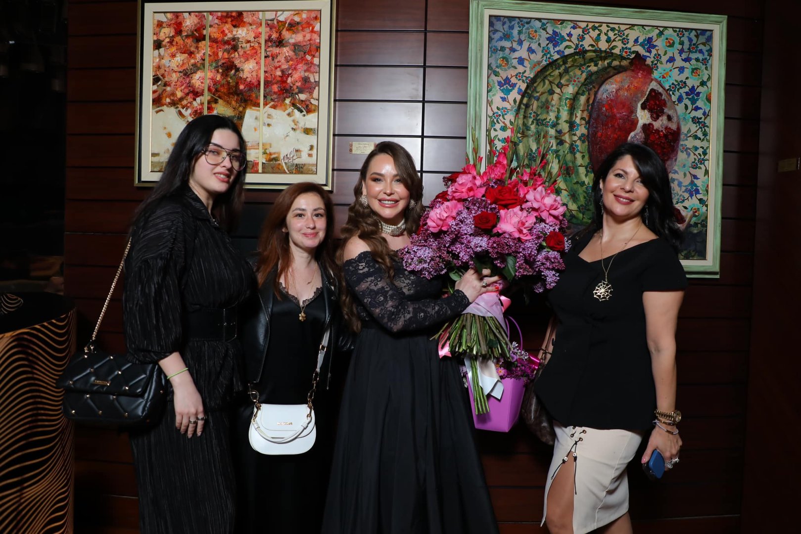 Мелодии огня Милены Набиевой –  красочный и теплый вечер с друзьями (ФОТО)