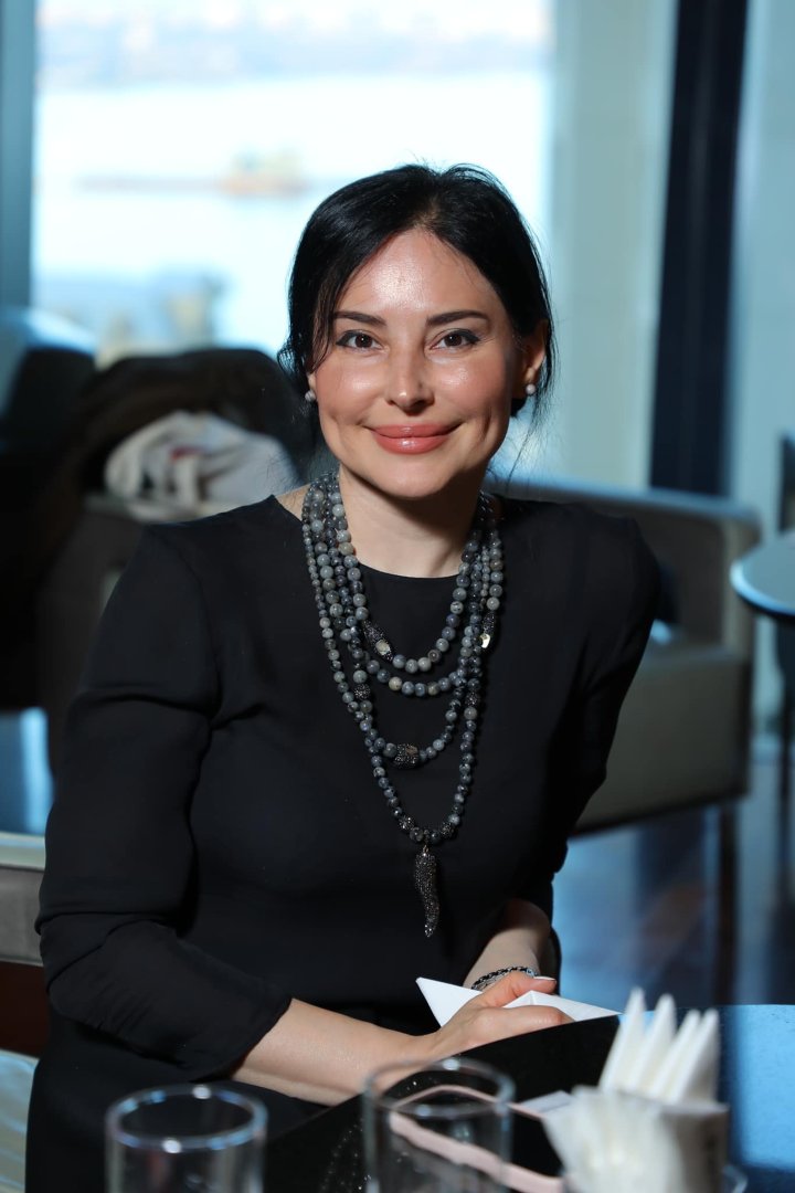 Мелодии огня Милены Набиевой –  красочный и теплый вечер с друзьями (ФОТО)