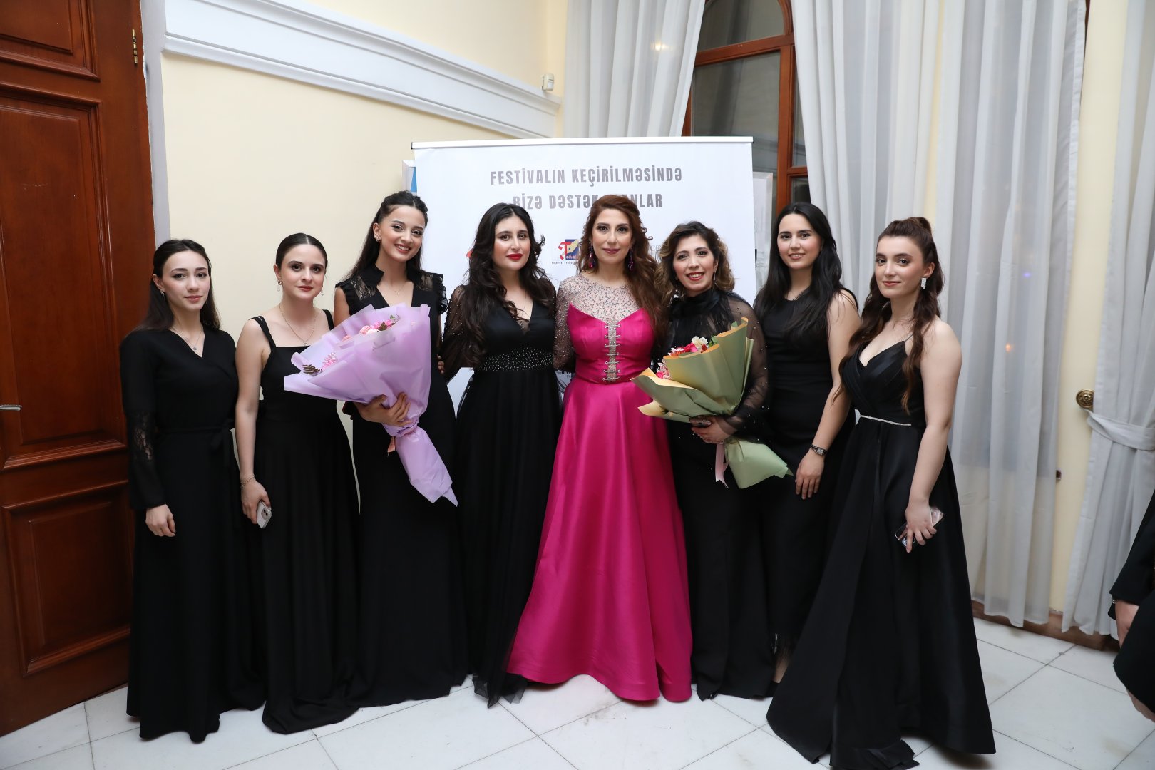 В Баку состоялся концерт "Молодые оперные звезды" в рамках  Международного  фестиваля Фидан Гаджиевой (ФОТО)