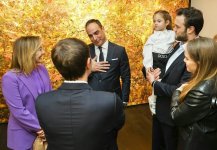 Персональная выставка Аиды Махмудовой "A Dream Unfolds" проходит на VISION ART PLATFORM! (ФОТО)