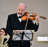 Дивный мир музыки - концерт Мурада Адыгезалзаде и Дмитрия Ситковецкого в Баку (ФОТО)