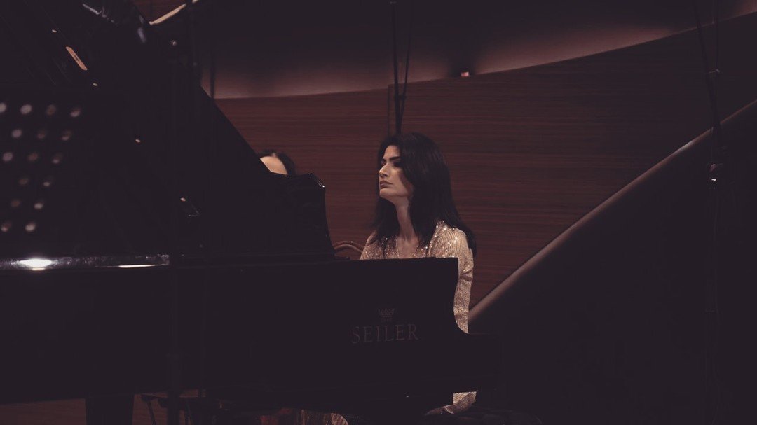 Весенняя гармония в Баку – тонкость женского вкуса (ФОТО)