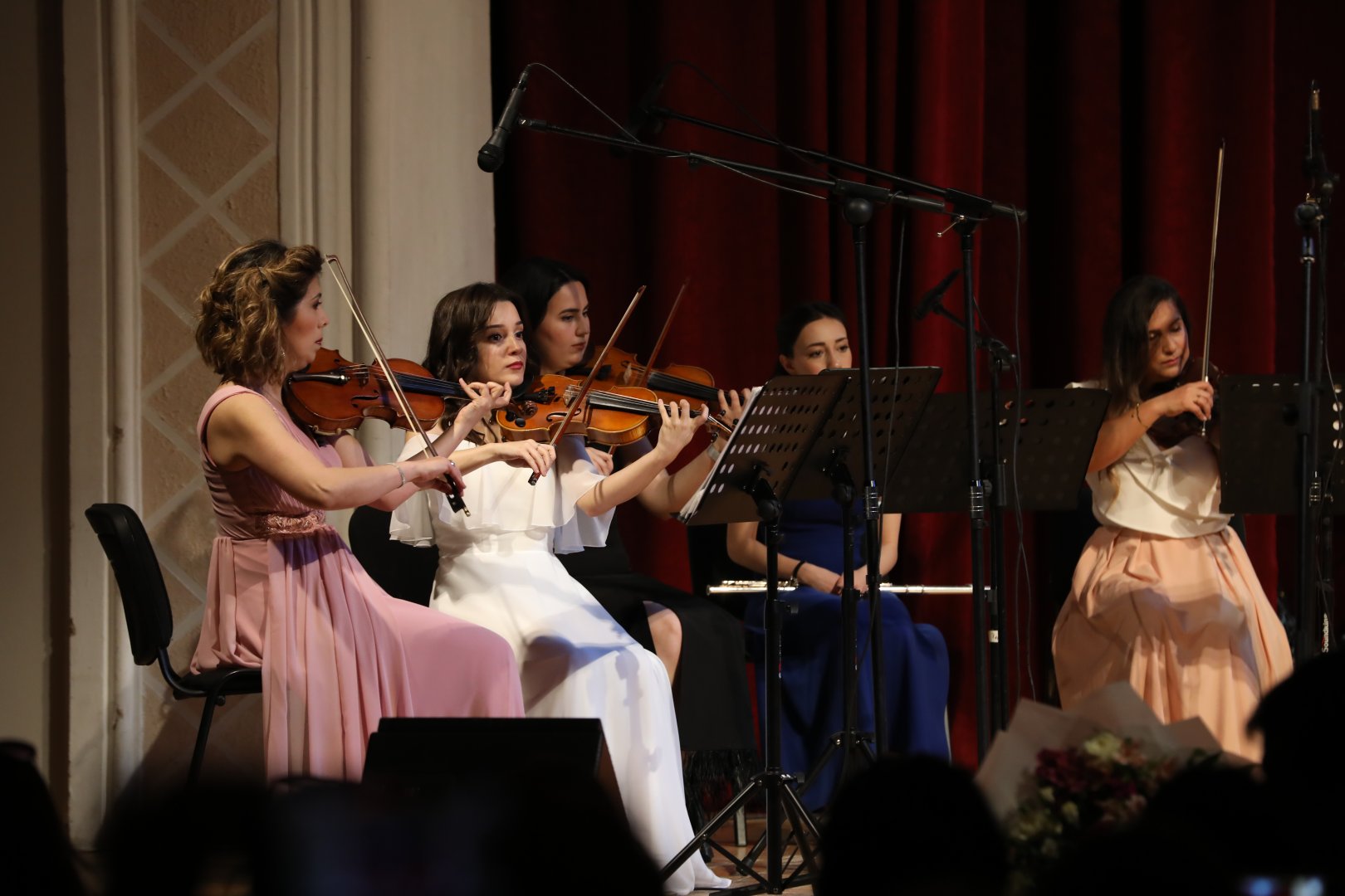 Концерт "Юные таланты" прошел в рамках Международного оперного фестиваля Фидан Гаджиевой (ФОТО)