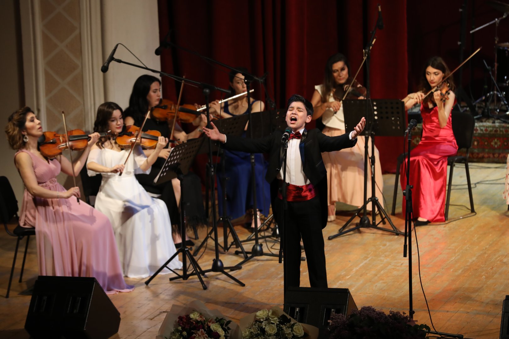 Концерт "Юные таланты" прошел в рамках Международного оперного фестиваля Фидан Гаджиевой (ФОТО)