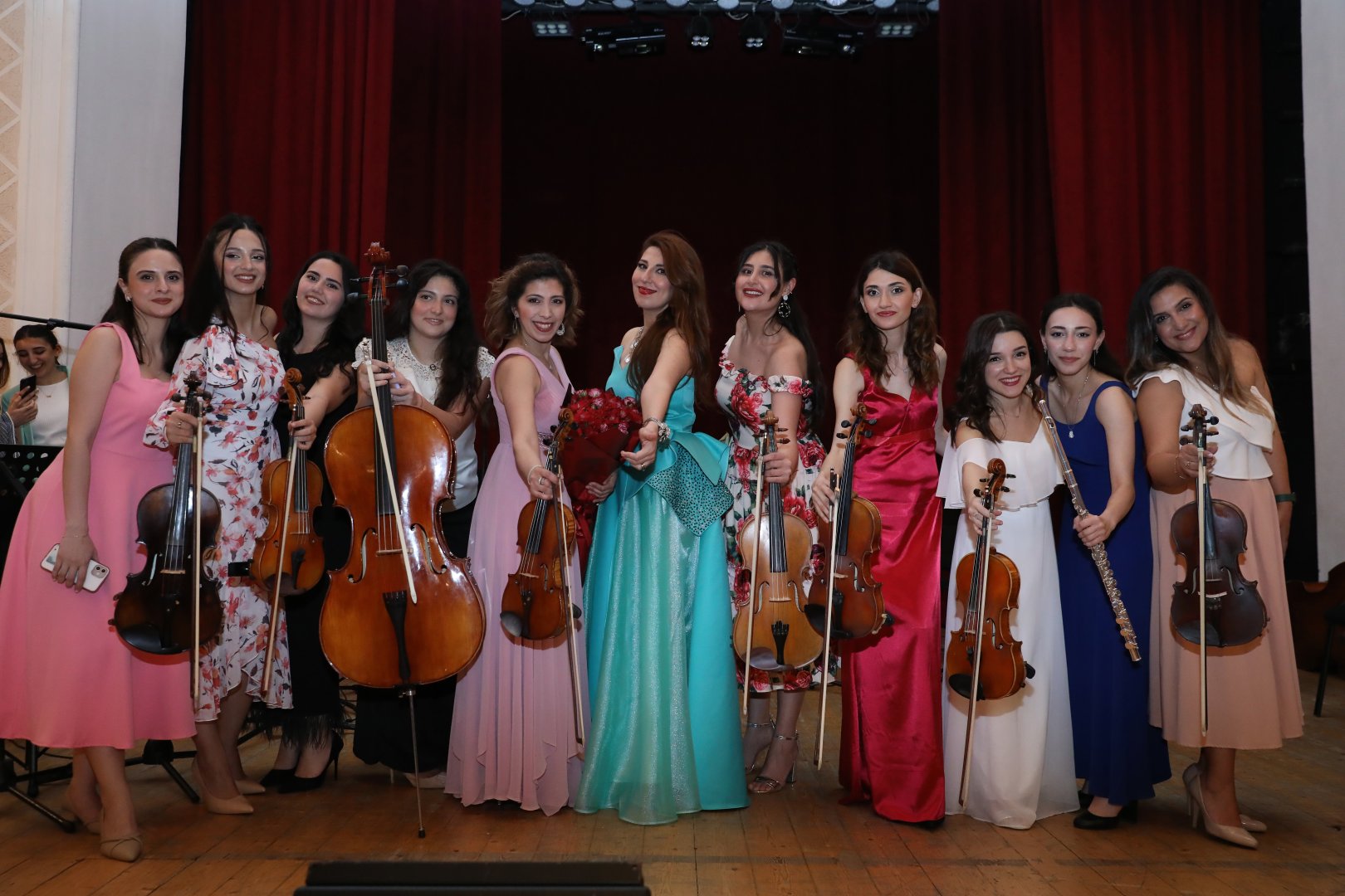 Концерт "Юные таланты" прошел в рамках Международного оперного фестиваля Фидан Гаджиевой (ФОТО)