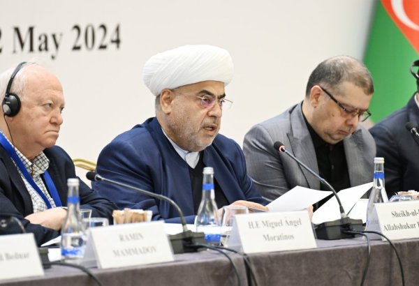 Акт вандализма против памятника Натаван - пример исламофобского менталитета - Аллахшукюр Пашазаде