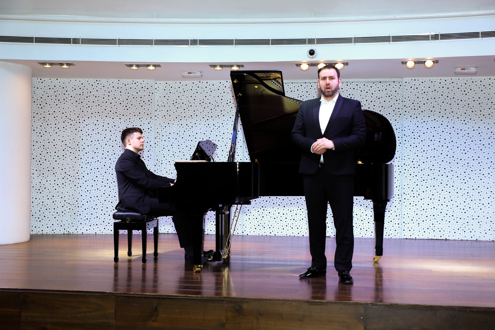 Вечер классической музыки в Баку с зарубежными звездами оперного искусства (ФОТО)