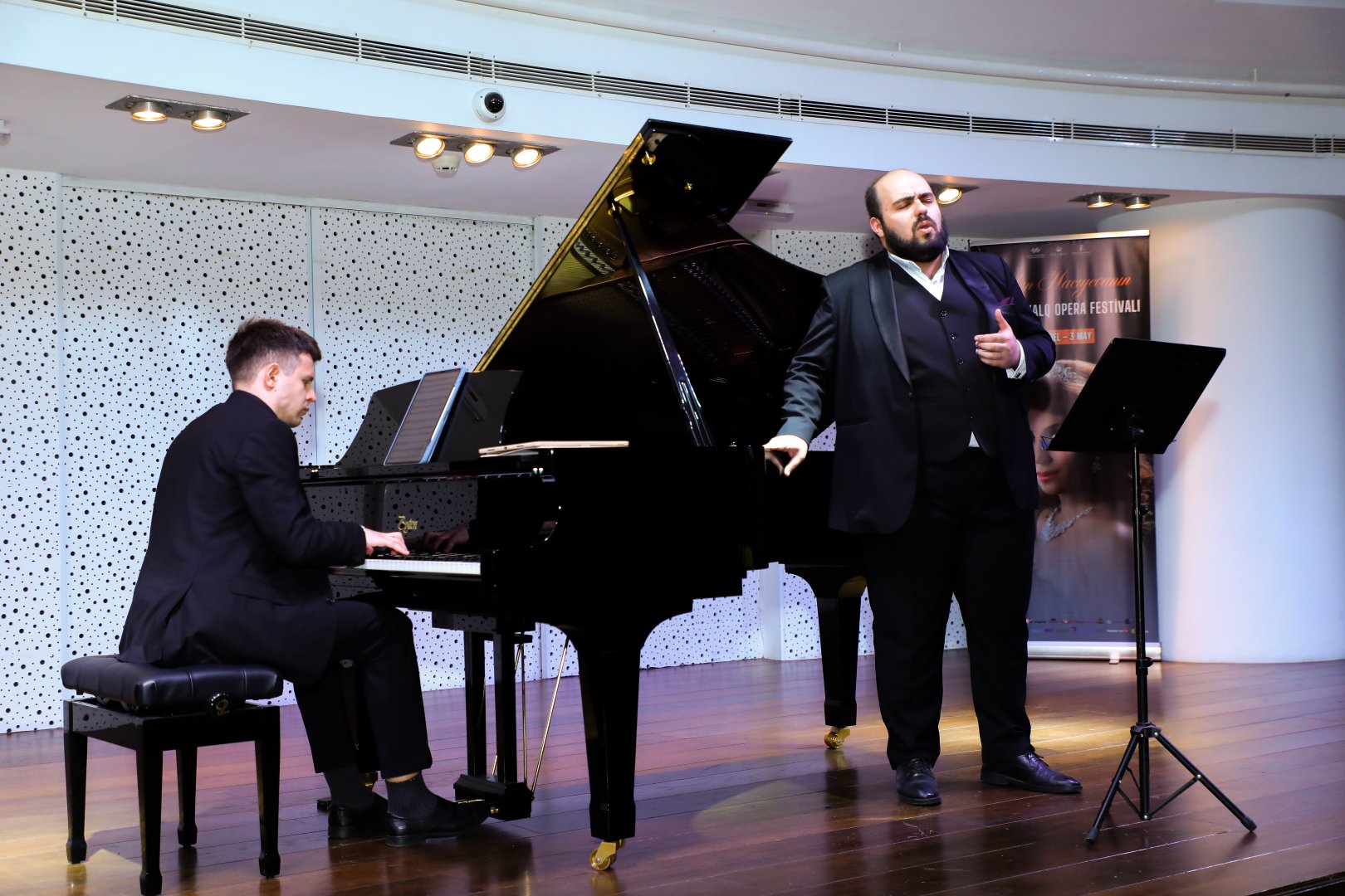 Вечер классической музыки в Баку с зарубежными звездами оперного искусства (ФОТО)