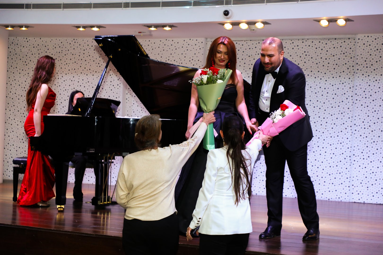 Вечер классической музыки в Баку с зарубежными звездами оперного искусства (ФОТО)