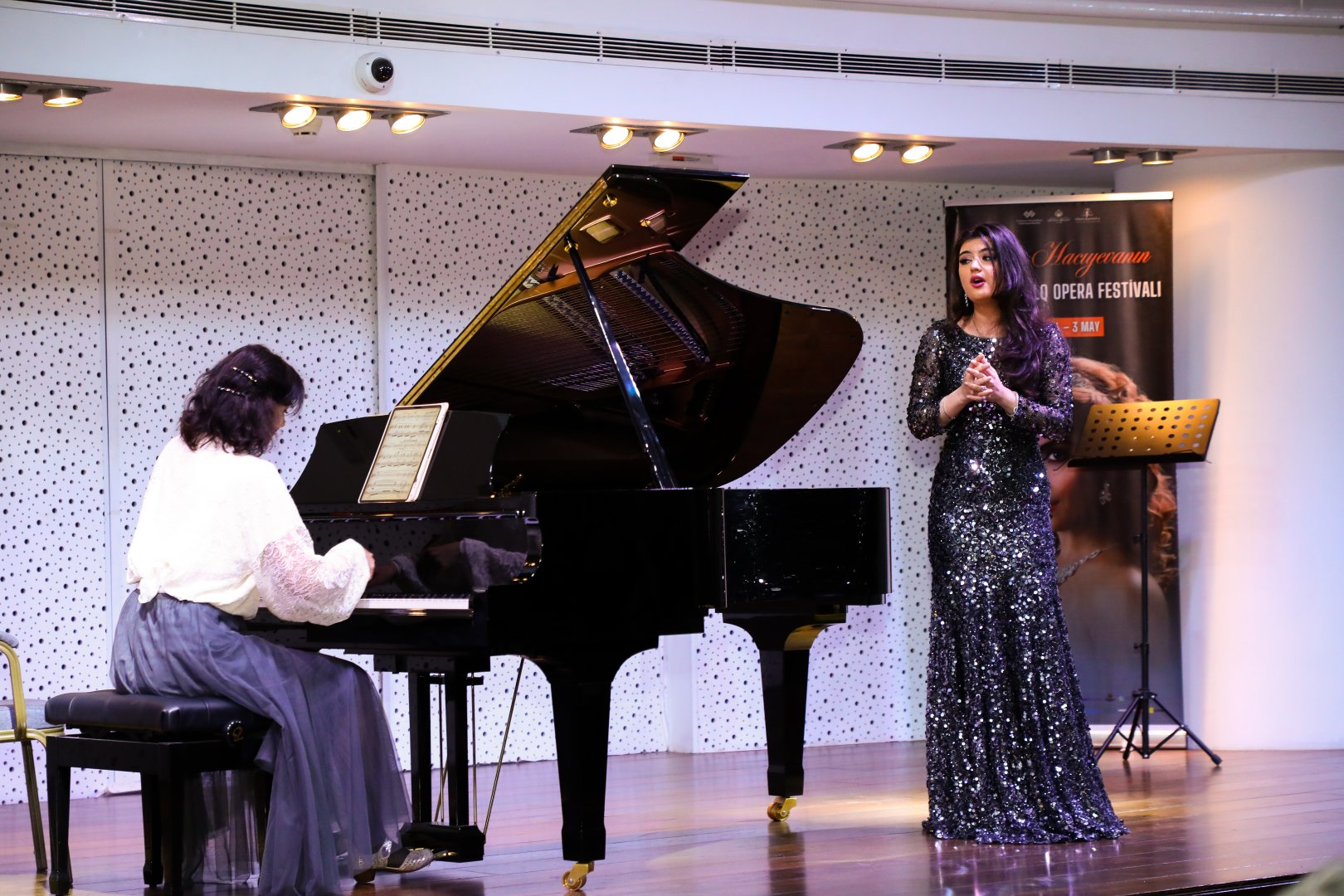 Вечер классической музыки в Баку с зарубежными звездами оперного искусства (ФОТО)