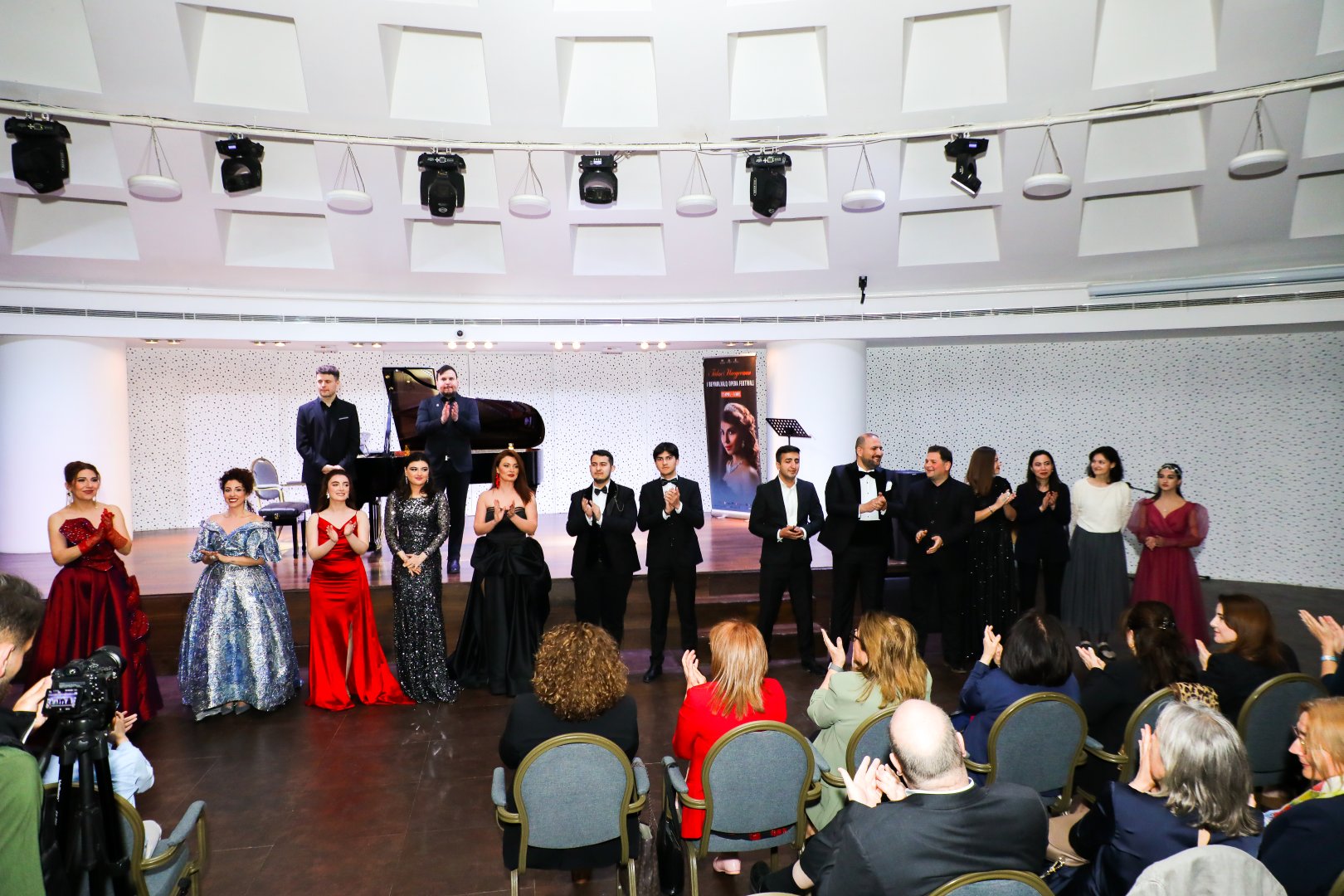 Вечер классической музыки в Баку с зарубежными звездами оперного искусства (ФОТО)