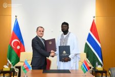Азербайджан и Гамбия отменяют визовый режим для владельцев дипломатических паспортов (ФОТО)