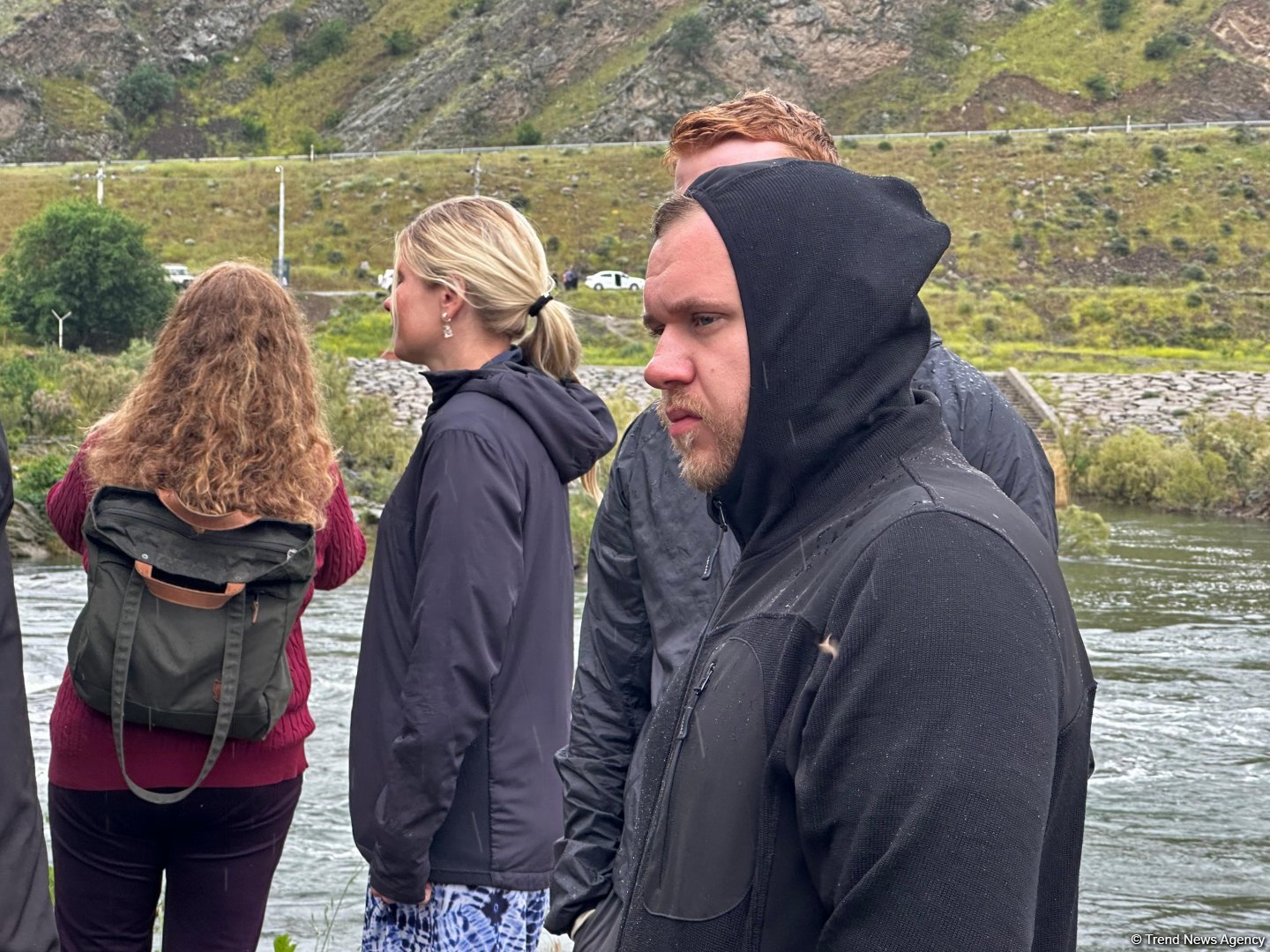 Норвежские путешественники ознакомились с Худаферинским мостом (ФОТО)