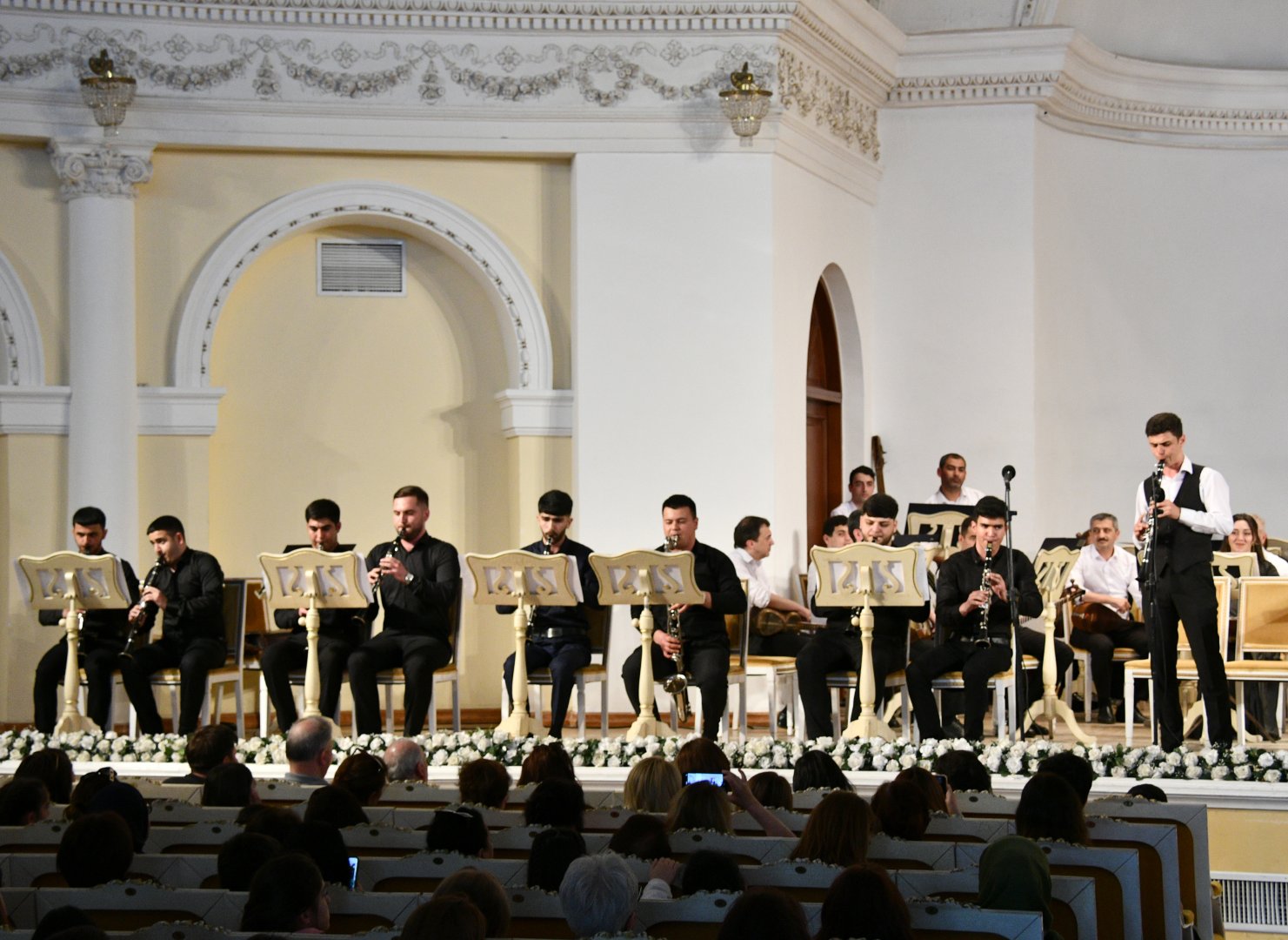 В Баку состоялся концерт студентов музыкального колледжа при Национальной консерватории (ФОТО)