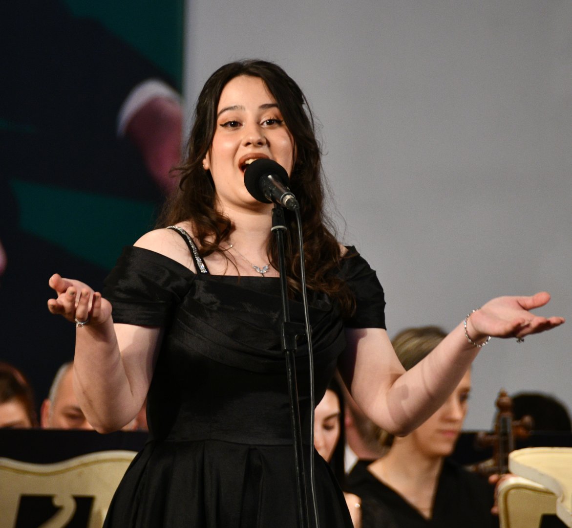 В Баку состоялся концерт студентов музыкального колледжа при Национальной консерватории (ФОТО)