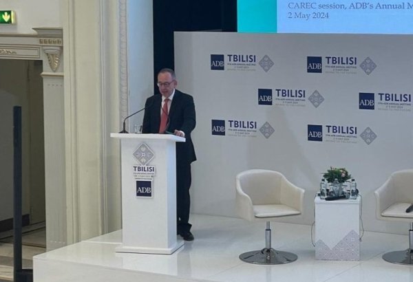Новая стратегия АБР по Азербайджану будет сосредоточена на помощи в декарбонизации - Евгений Жуков