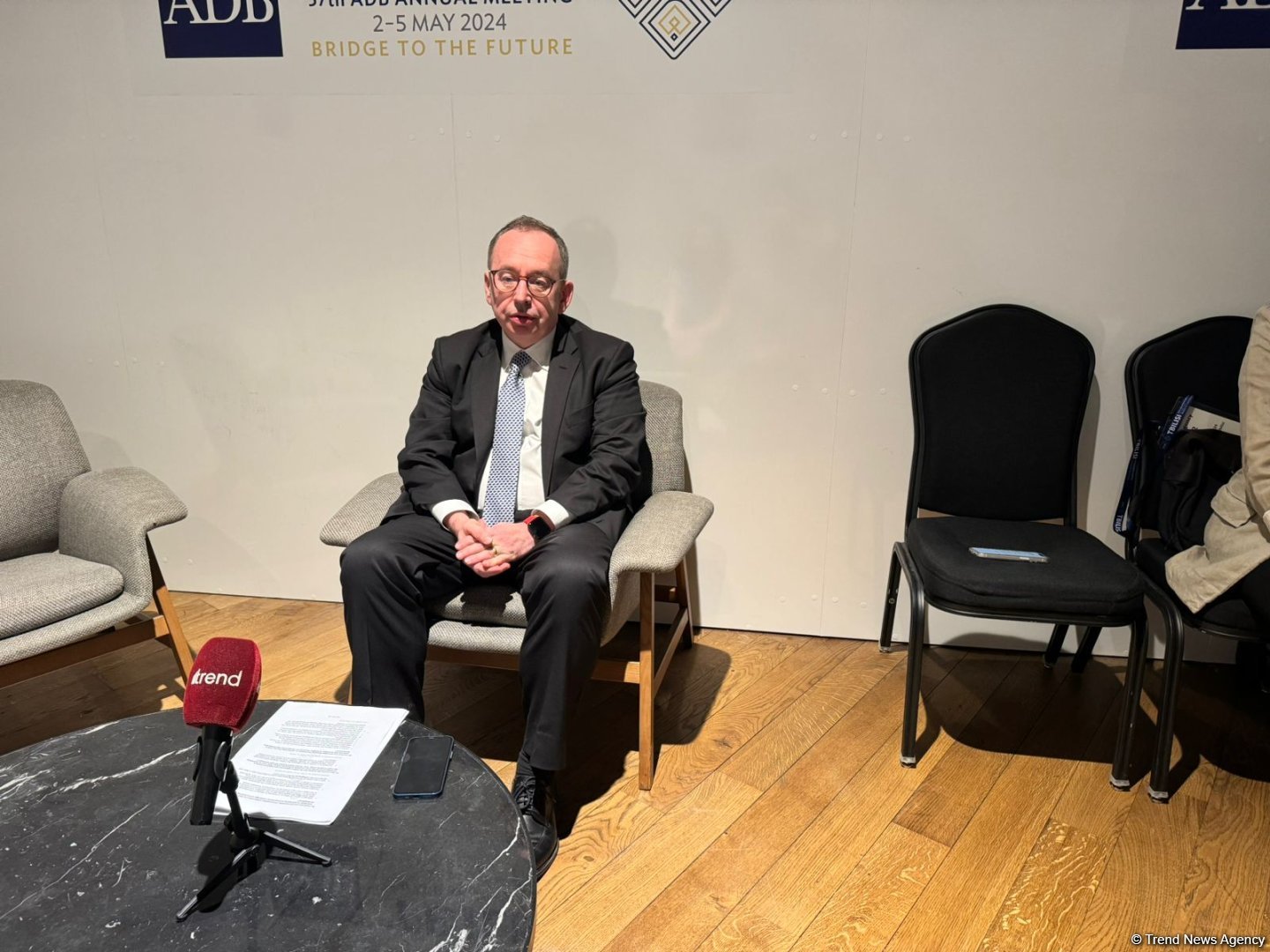 АБР утвердил пакет техпомощи Азербайджану для подготовки к COP29 - Евгений Жуков (Эксклюзивное интервью) (ФОТО)