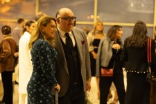 Потрясающий первый концерт Эльчина Азизова в Баку - море позитива, цветов и душевной атмосферы (ФОТО)