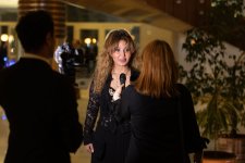 Потрясающий первый концерт Эльчина Азизова в Баку - море позитива, цветов и душевной атмосферы (ФОТО)