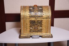 Сундуки, медальоны и украшения  - представлен проект  семьи Сардарлы (ФОТО)