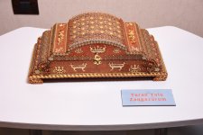 Сундуки, медальоны и украшения  - представлен проект  семьи Сардарлы (ФОТО)