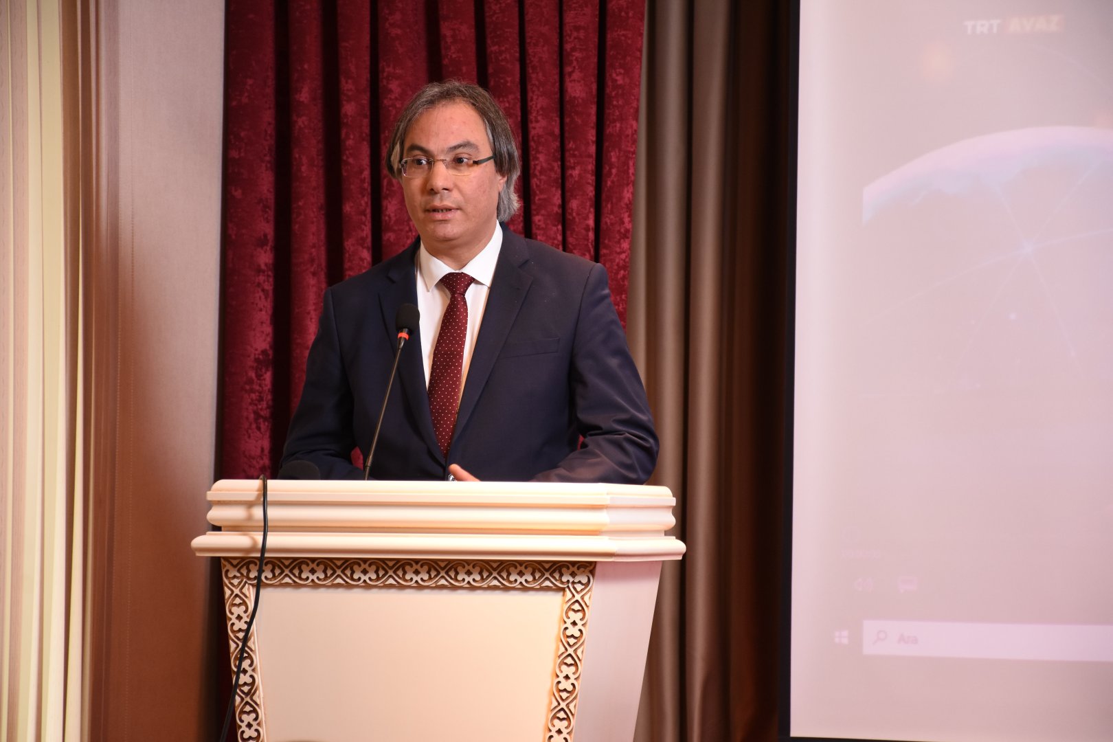 Сундуки, медальоны и украшения  - представлен проект  семьи Сардарлы (ФОТО)