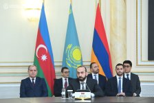 В Алматы состоялась встреча глав МИД Азербайджана, Армении и Казахстана (ФОТО)