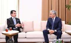 Подписан меморандум о сотрудничестве между Фондом Гейдара Алиева и ИСЕСКО (ФОТО)