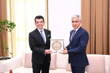 Подписан меморандум о сотрудничестве между Фондом Гейдара Алиева и ИСЕСКО (ФОТО)