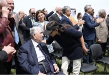 Президент Ильхам Алиев и Первая леди Мехрибан Алиева приняли участие в открытии VII Международного музыкального фестиваля «Харыбюльбюль» в Шуше (ФОТО/ВИДЕО)