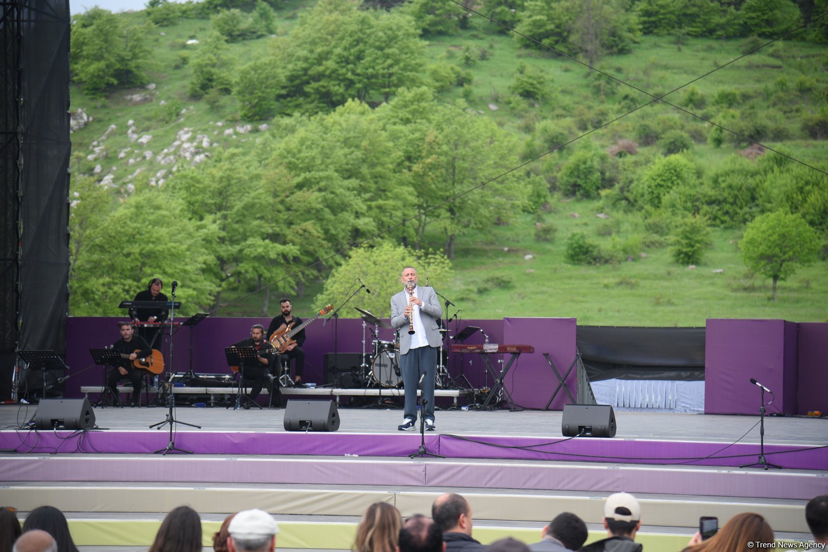 В Шуше представлены интересные музыкальные дуэты в рамках Международного фестиваля "Харыбюльбюль" (ФОТО)