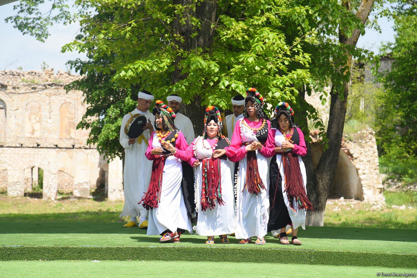 В Шуше представлена музыкальная культура Марокко и ОАЭ в рамках Международного фестиваля "Харыбюльбюль" (ФОТО)
