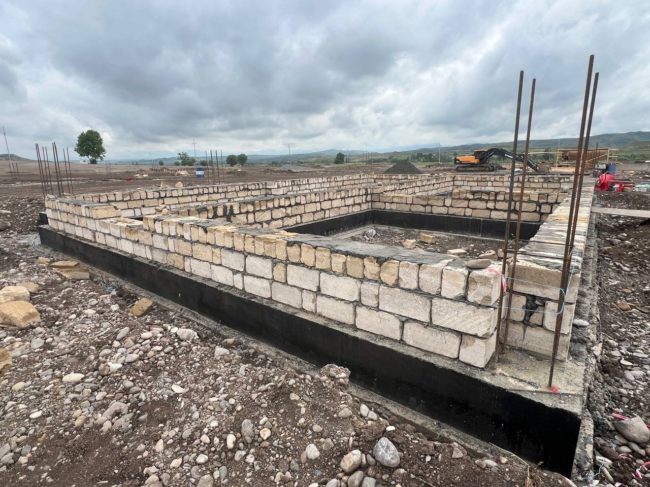 В двух селах Губадлинского района начались строительные работы (ФОТО)