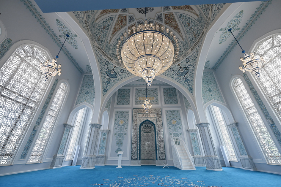 Президент Ильхам Алиев и Первая леди Мехрибан Алиева приняли участие в открытии Зангиланской мечети (ФОТО/ВИДЕО)