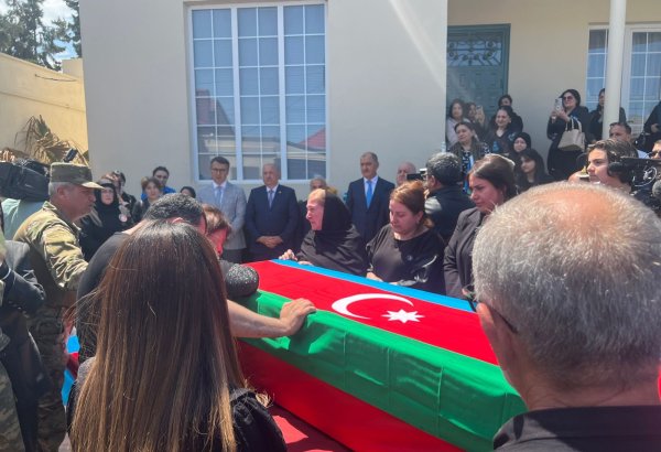 В Сураханском районе Баку прошла церемония прощания с шехидом I Карабахской войны (ВИДЕО/ФОТО)