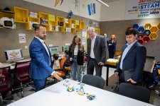 Генеральный директор Bakcell встретился с учениками Современного Образовательного Комплекса (ФОТО)