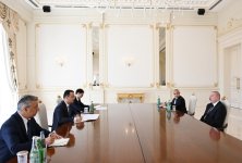 Президент Ильхам Алиев принял министра инвестиций, промышленности и торговли Узбекистана (ВИДЕО/ФОТО)