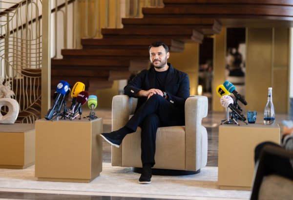 DREAM FEST ведет переговоры о выступлении в Баку Энрике Иглесиаса, Дженнифер Лопес и Рики Мартина