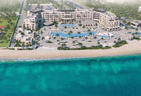 На побережье Каспия в Баку открывается большой общественный пляж