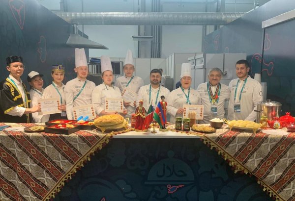 Азербайджанские кулинары приняли участие в турнире по халяльной кухне в Казани (ФОТО)