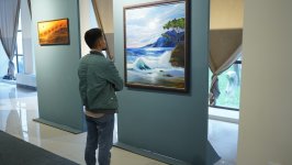 В Гяндже провожают весну красочными картинами постимпрессионизма (ФОТО)