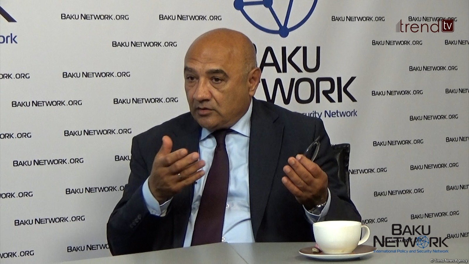 Народ Армении сам должен прийти к выводу, что их враг - это не Азербайджан - Фаик Суджаддинов в передаче "Диалог с Тофиком Аббасовым" (ФОТО/ВИДЕО)