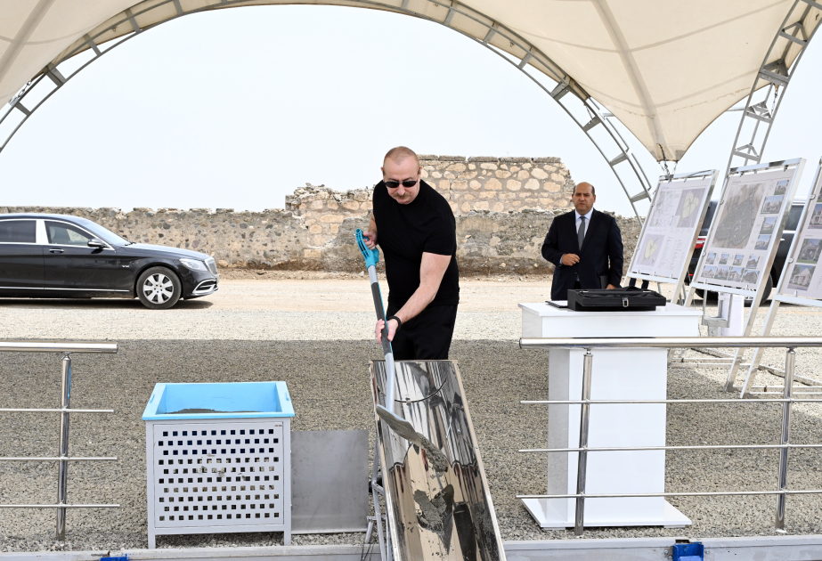 Президент Ильхам Алиев заложил фундамент села Шотланлы Агдамского района (ВИДЕО)