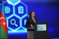 В Азербайджане прошел форум на тему "Современные вызовы в системе обучения и развития" (ФОТО)