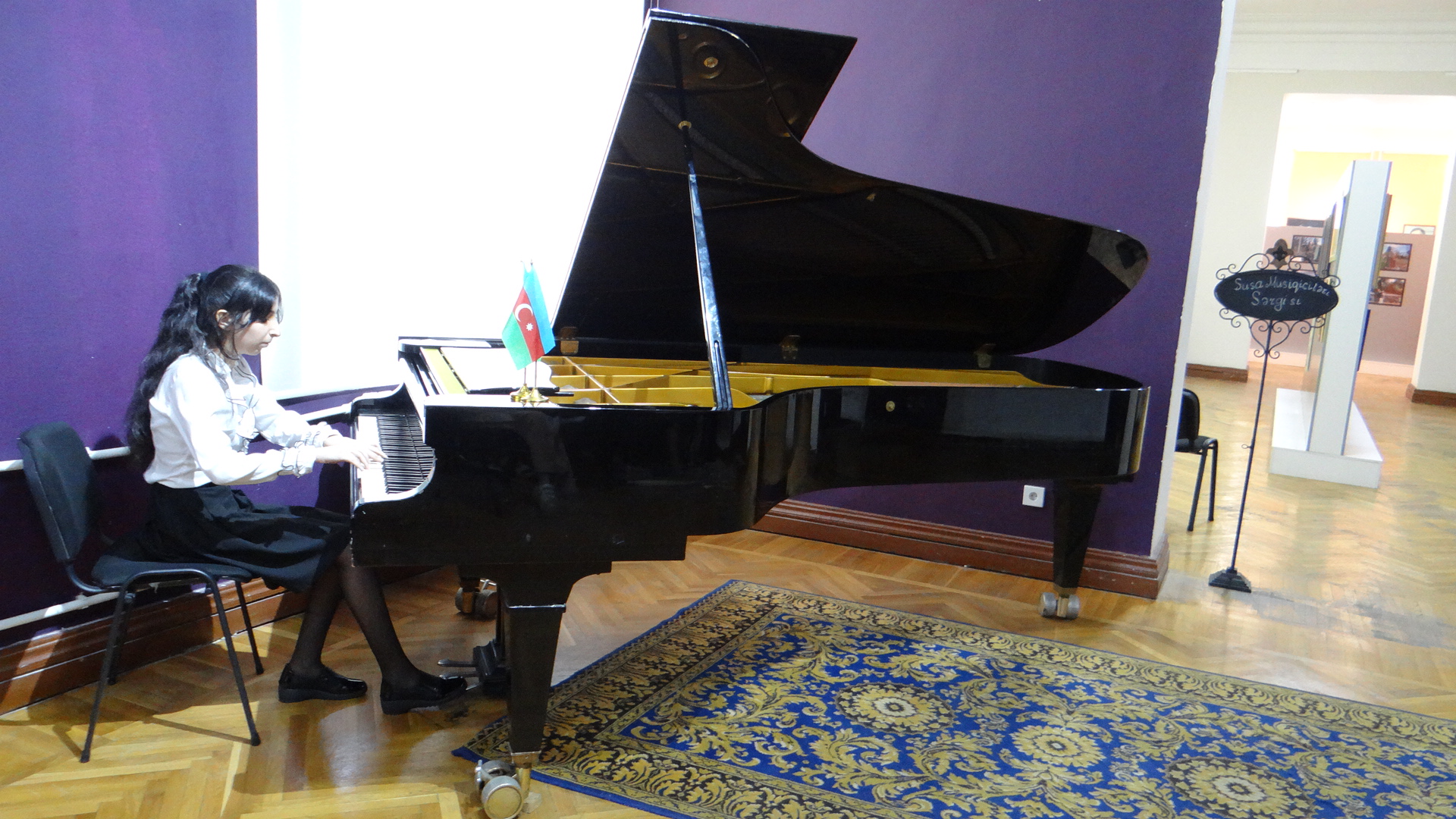 Воспитанники школы имени Рафига Бабаева выступили с концертом (ФОТО)