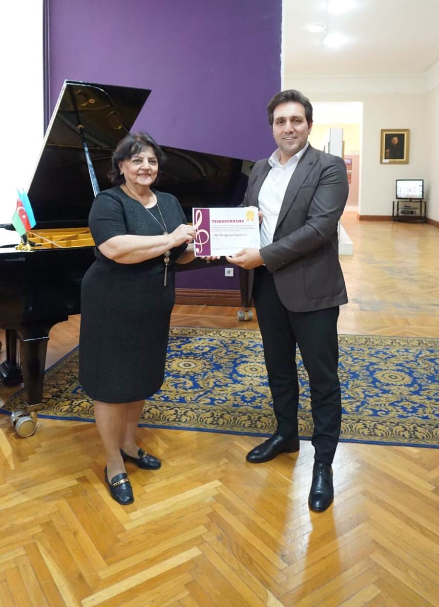 Воспитанники школы имени Рафига Бабаева выступили с концертом (ФОТО)