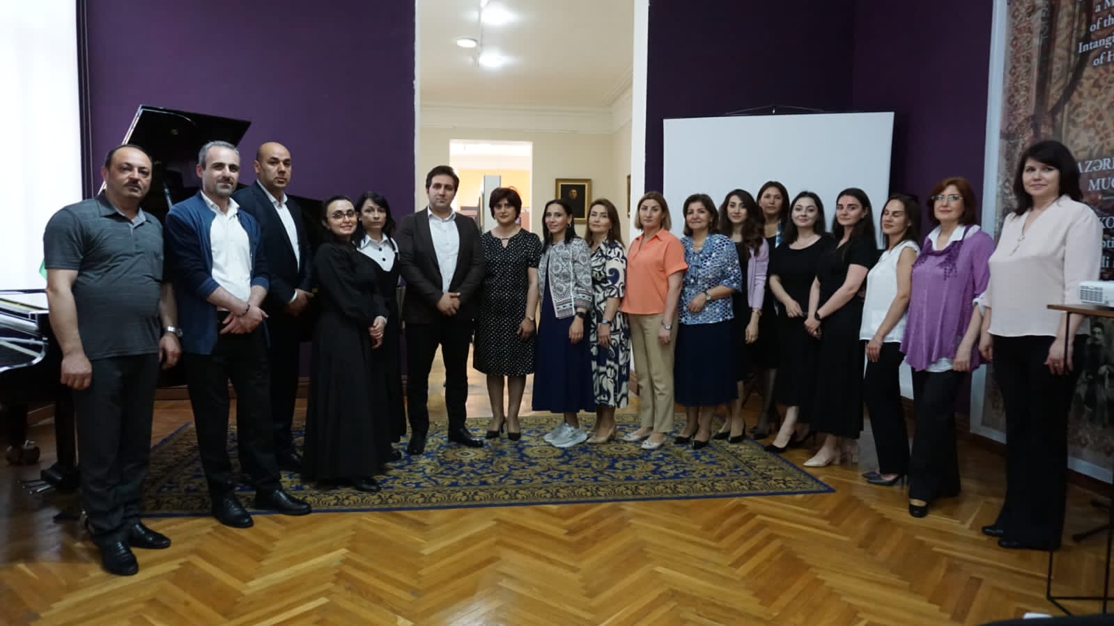 Воспитанники школы имени Рафига Бабаева выступили с концертом (ФОТО)